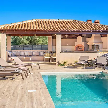 Villa Classic Atsoupades